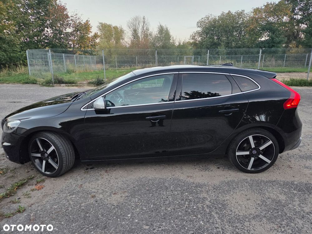 Volvo V40 D2 Drive-E R-Design Kinetic - 6