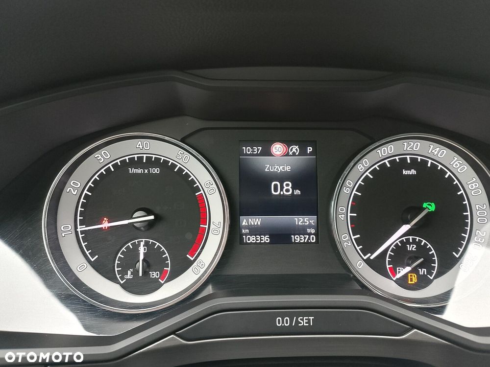 Skoda Superb 1.5 TSI Style DSG - 17