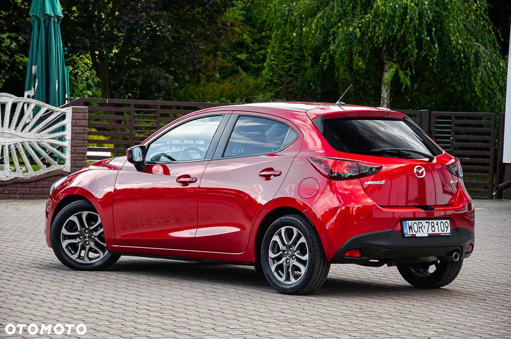 Mazda 2 SKYACTIV-D 105 Exclusive-Line - 17