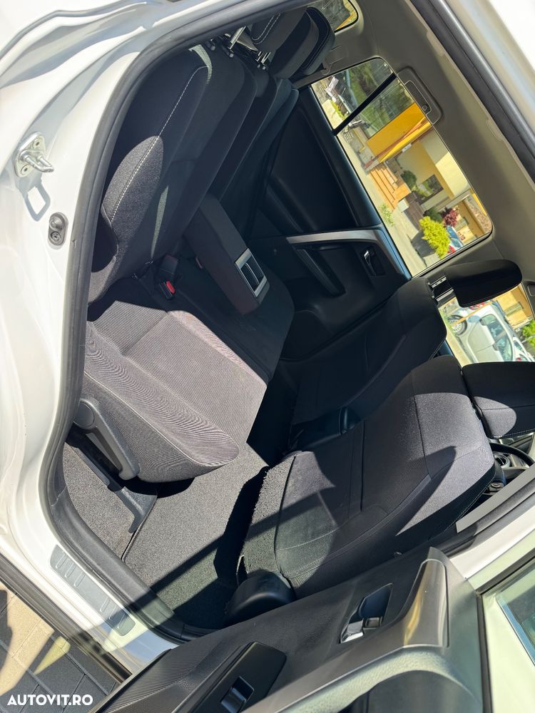 Toyota RAV4 2.0 D-4D 4x2 Start-Stop Comfort - 17