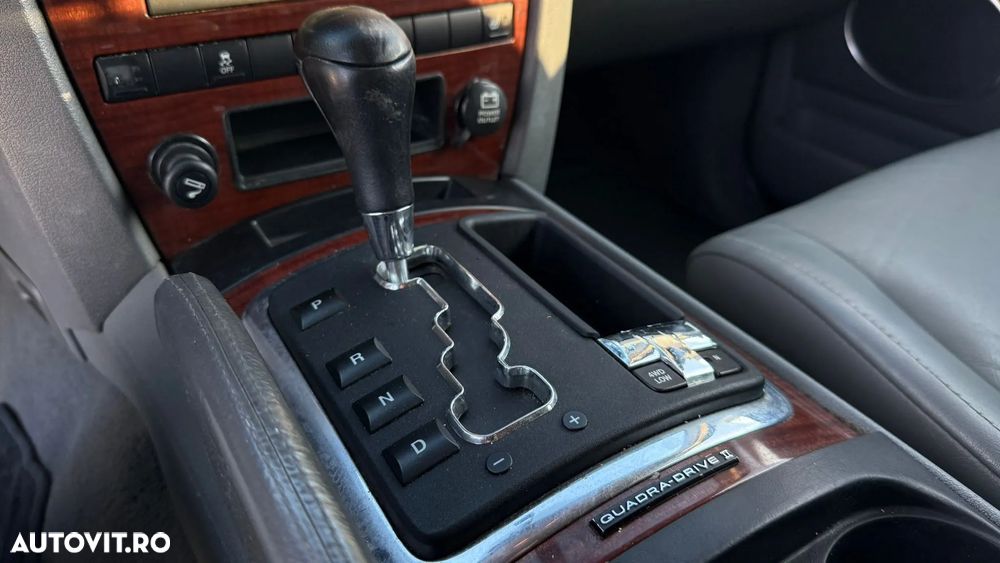 Jeep Grand Cherokee - 20