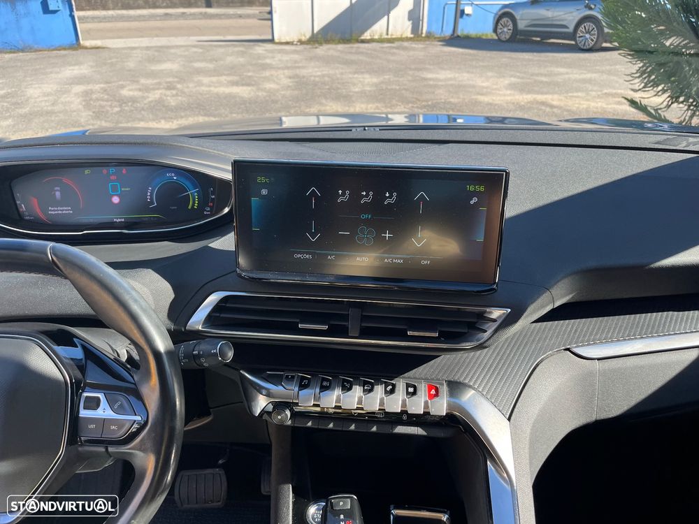 Peugeot 3008 1.6 Hybrid Allure Pack e-EAT8 - 34