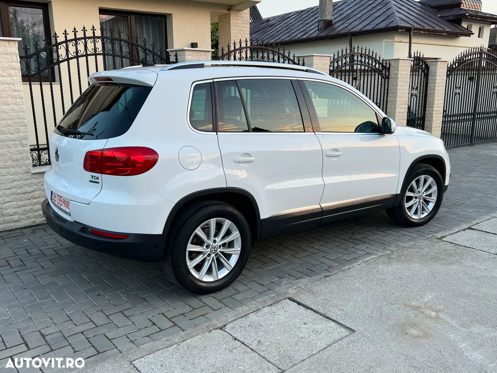 Volkswagen Tiguan 2.0 TDI DPF 4Motion BlueMotion Technology Lounge Track & Style - 22