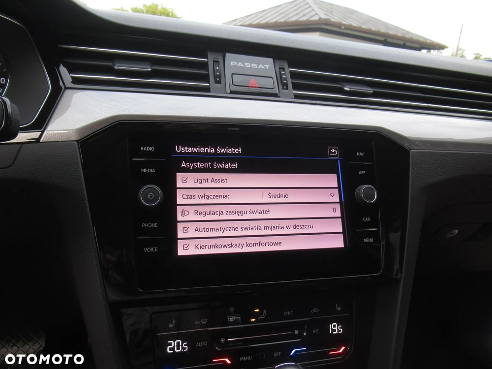 Volkswagen Passat 1.5 TSI EVO Business DSG - 24