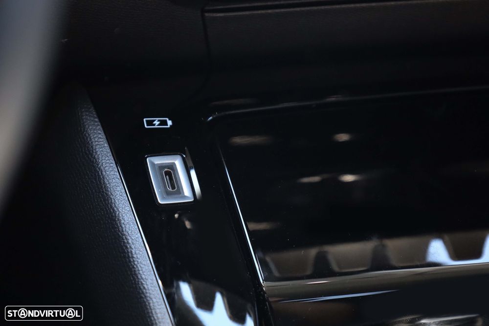 Peugeot e-2008 50 kWh Style - 30