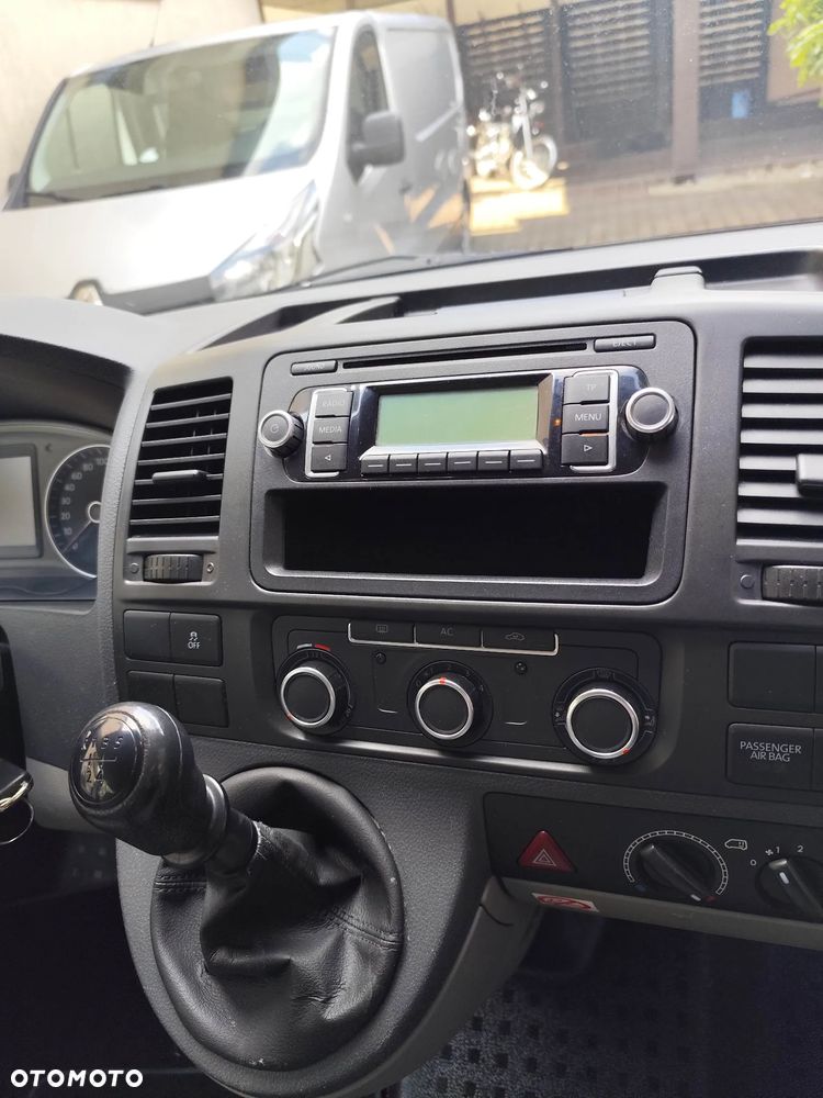 Volkswagen Transporter L1H1 - 11