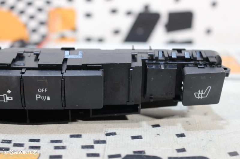 Conjunto De Botões Mercedes-Benz E-Class Coupé (C207)  A2078204010 / A - 3