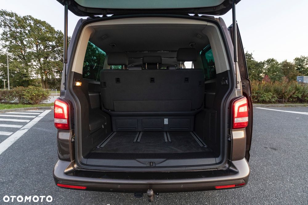 Volkswagen Multivan - 35