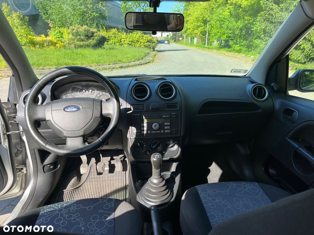 Ford Fiesta 1.25 - 11