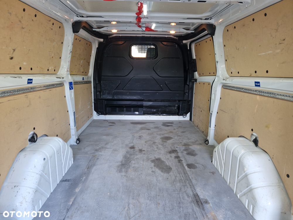 Ford Transit Custom - 14