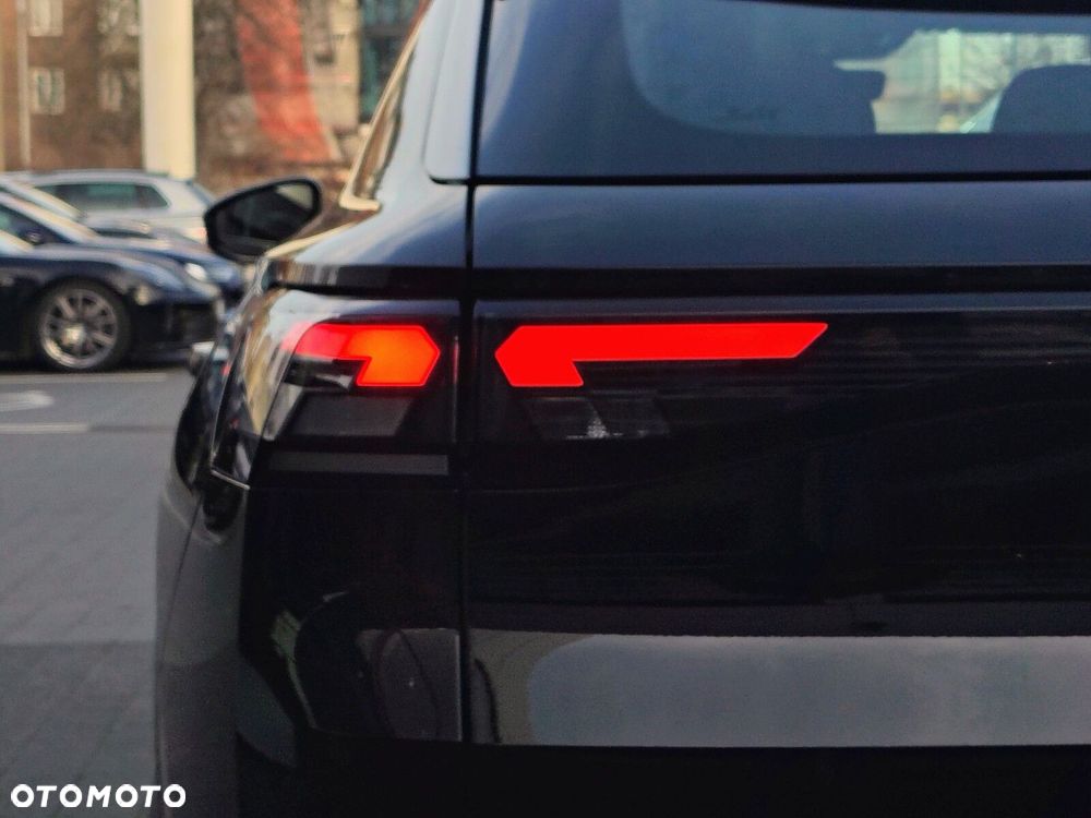 Volkswagen T-Roc - 9