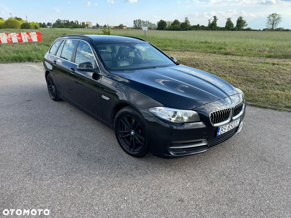 BMW Seria 5 520d xDrive - 2