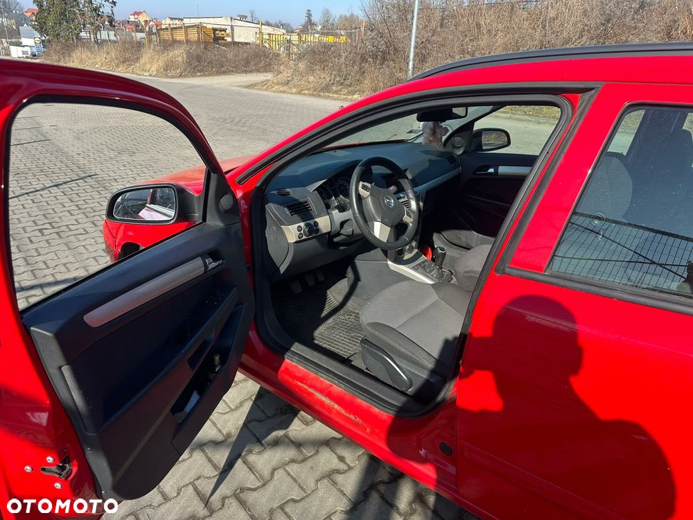 Opel Astra 1.9 CDTI Cosmo - 5