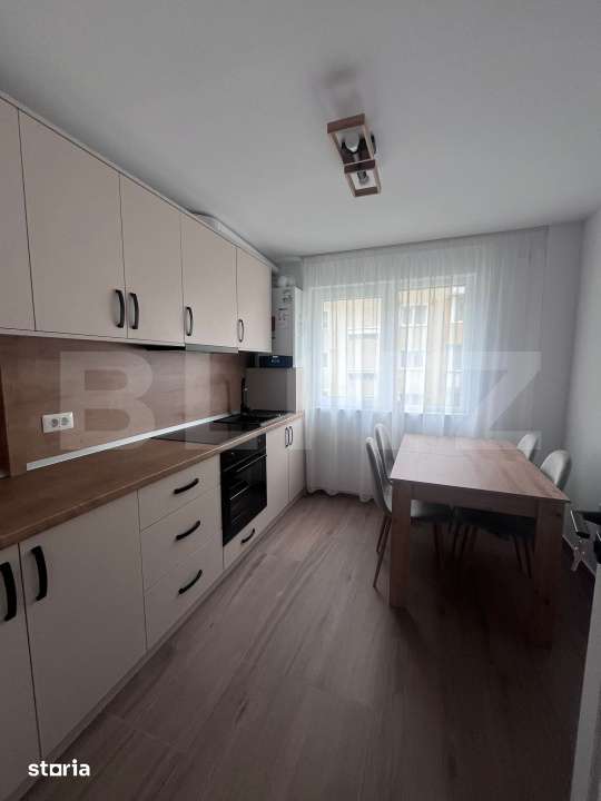 Apartament 4 camere, decomandat, etaj intermediar, zona USV - Imagine principală: 2/13