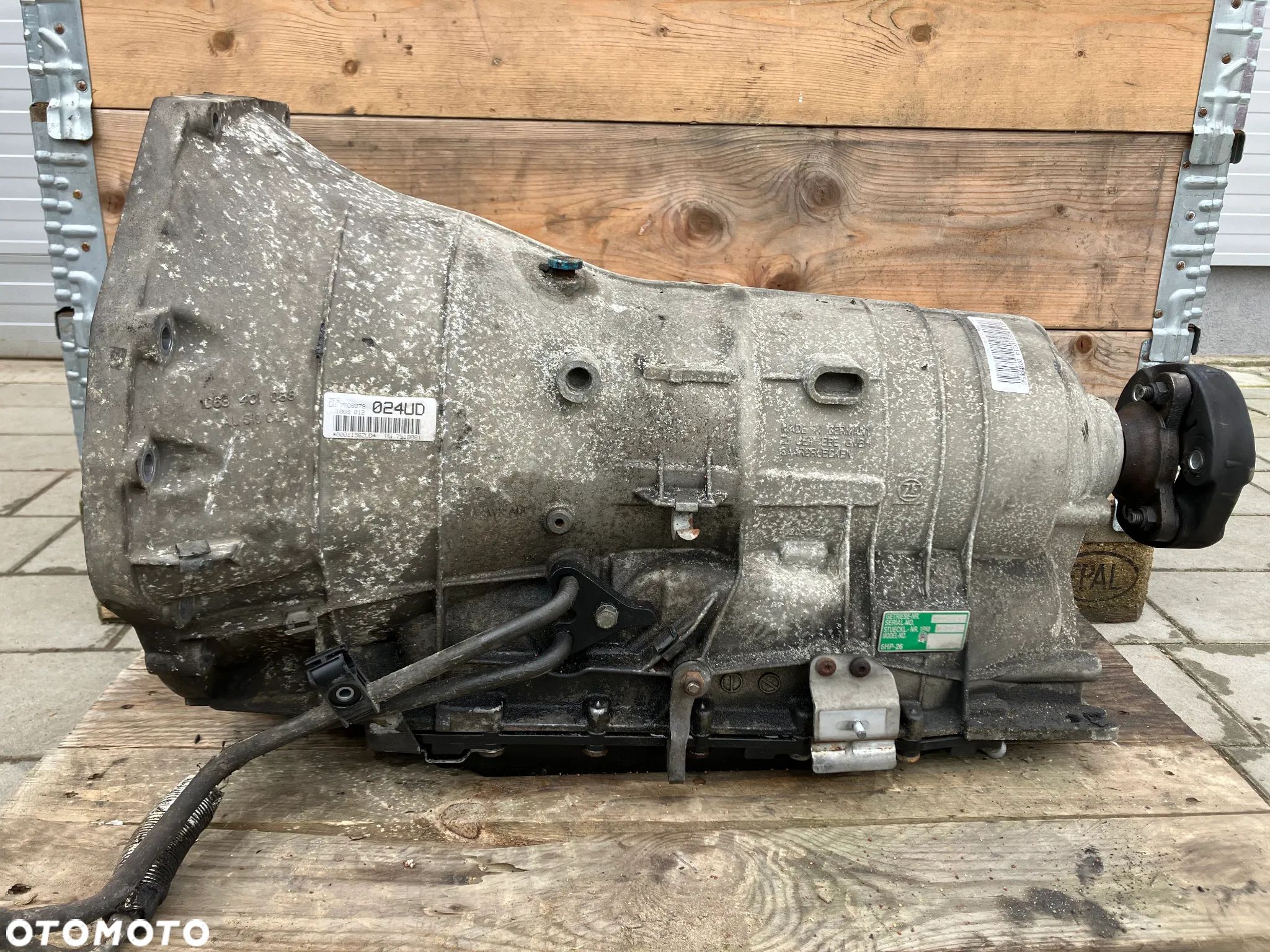 SKRZYNIA BIEGÓW BMW E65 V12 760i N73B60 6HP26 AUTOMAT KONWERTER - 1