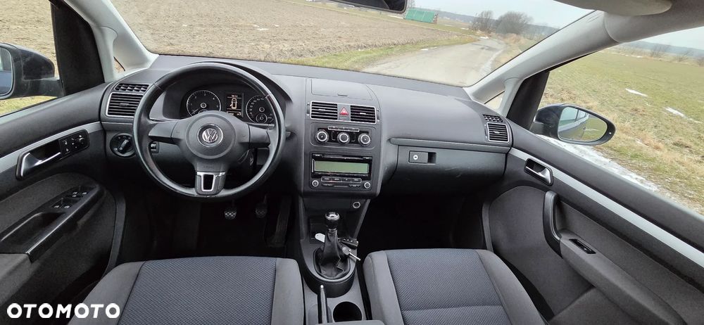 Volkswagen Touran 1.6 TDI DPF BlueMotion Technology STYLE - 8