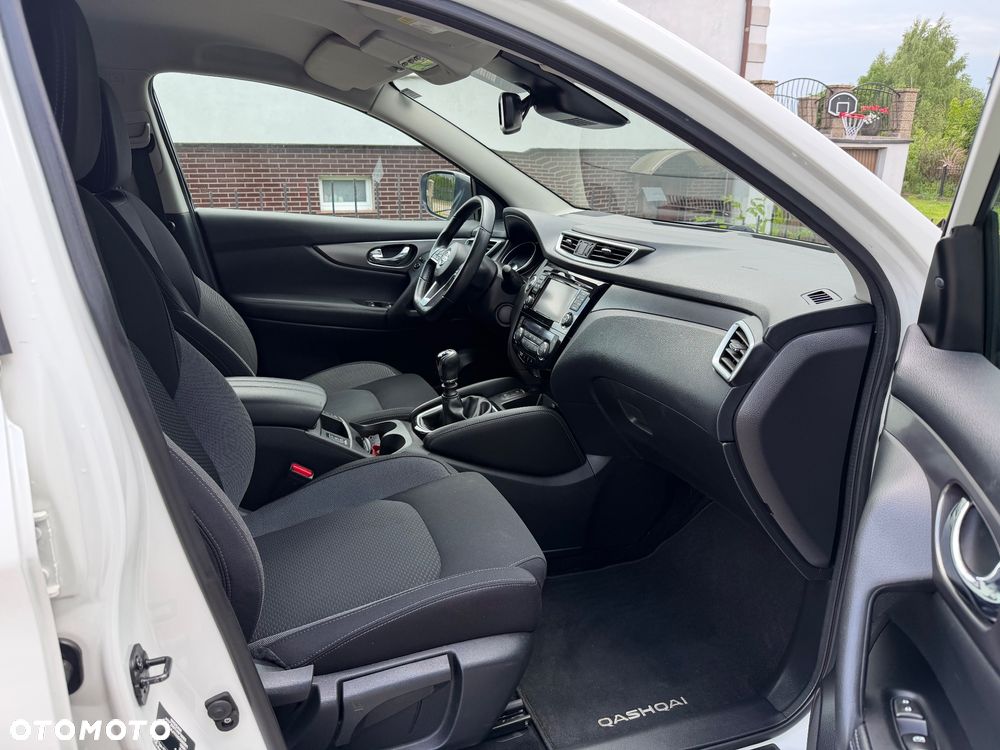 Nissan Qashqai 1.5 dCi N-Connecta - 14