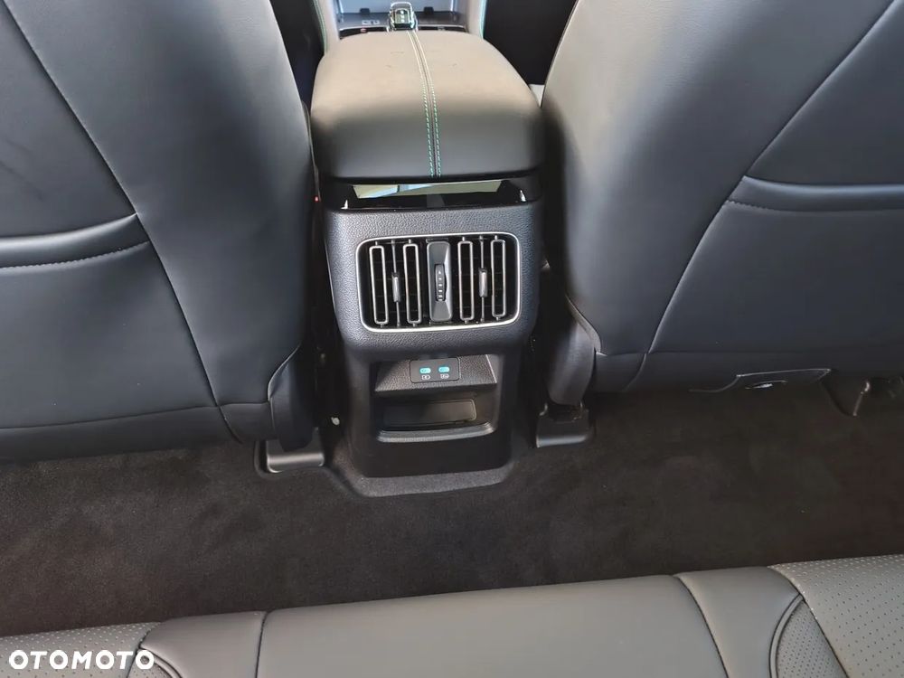 BYD Seal U 1.5T Design AWD - 22
