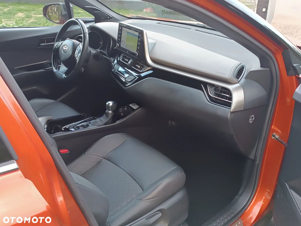 Toyota C-HR 2.0 Orange Edition - 8