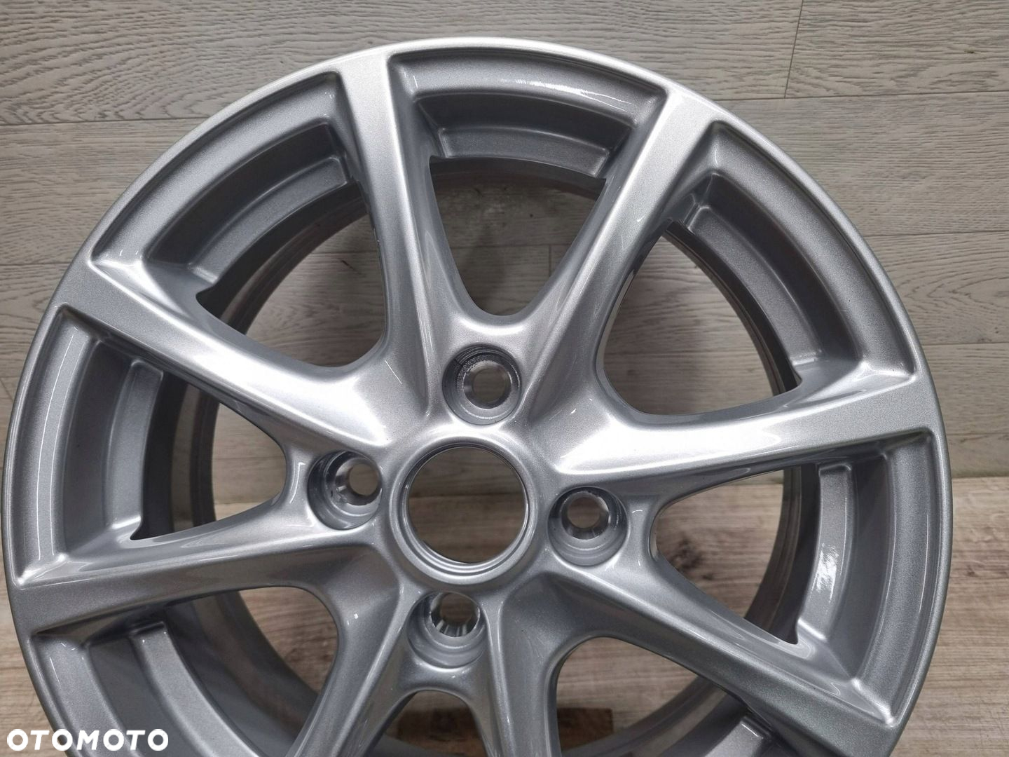 Ford Fiesta 2021 Wszystkie Felgi aluminiowe R15 - 6