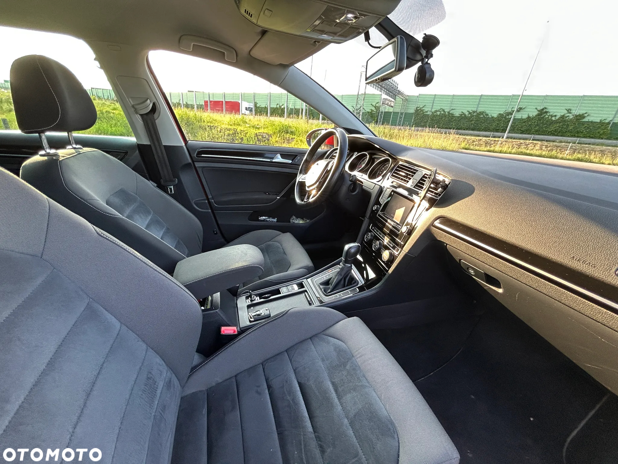 Volkswagen Golf VII 1.4 TSI BMT Highline DSG - 11