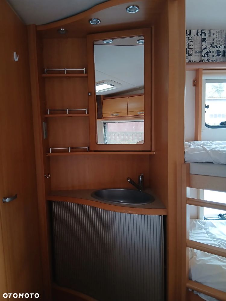 LMC CARAVAN 770 P - 8