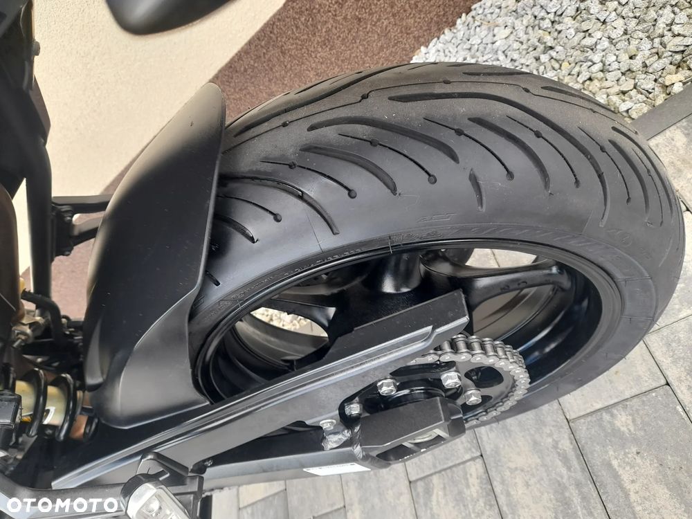 Yamaha FZ6 - 20