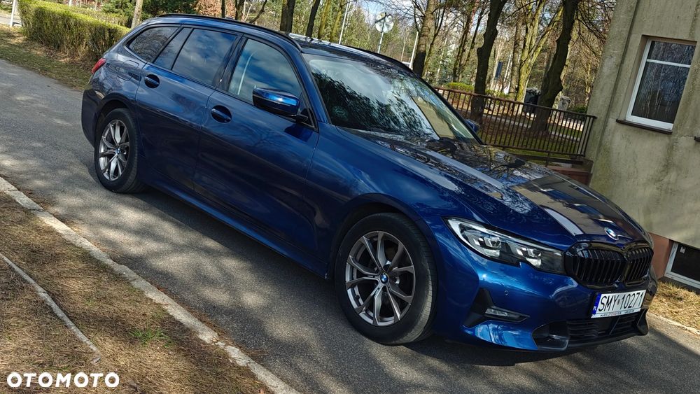 BMW Seria 3 320d Sport Line Shadow - 12
