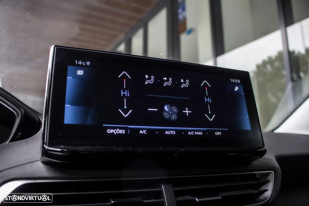 Peugeot 5008 PureTech 130 EAT8 Stop & Start Active Pack - 35