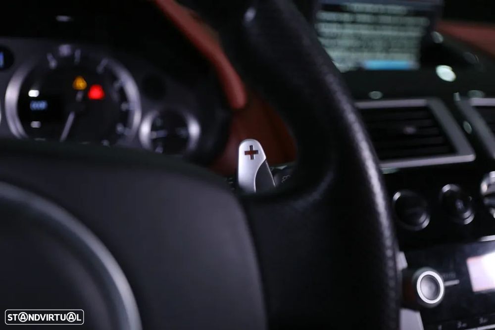 Aston Martin Vantage Coupé V8 Sportshift — fotografia 19
