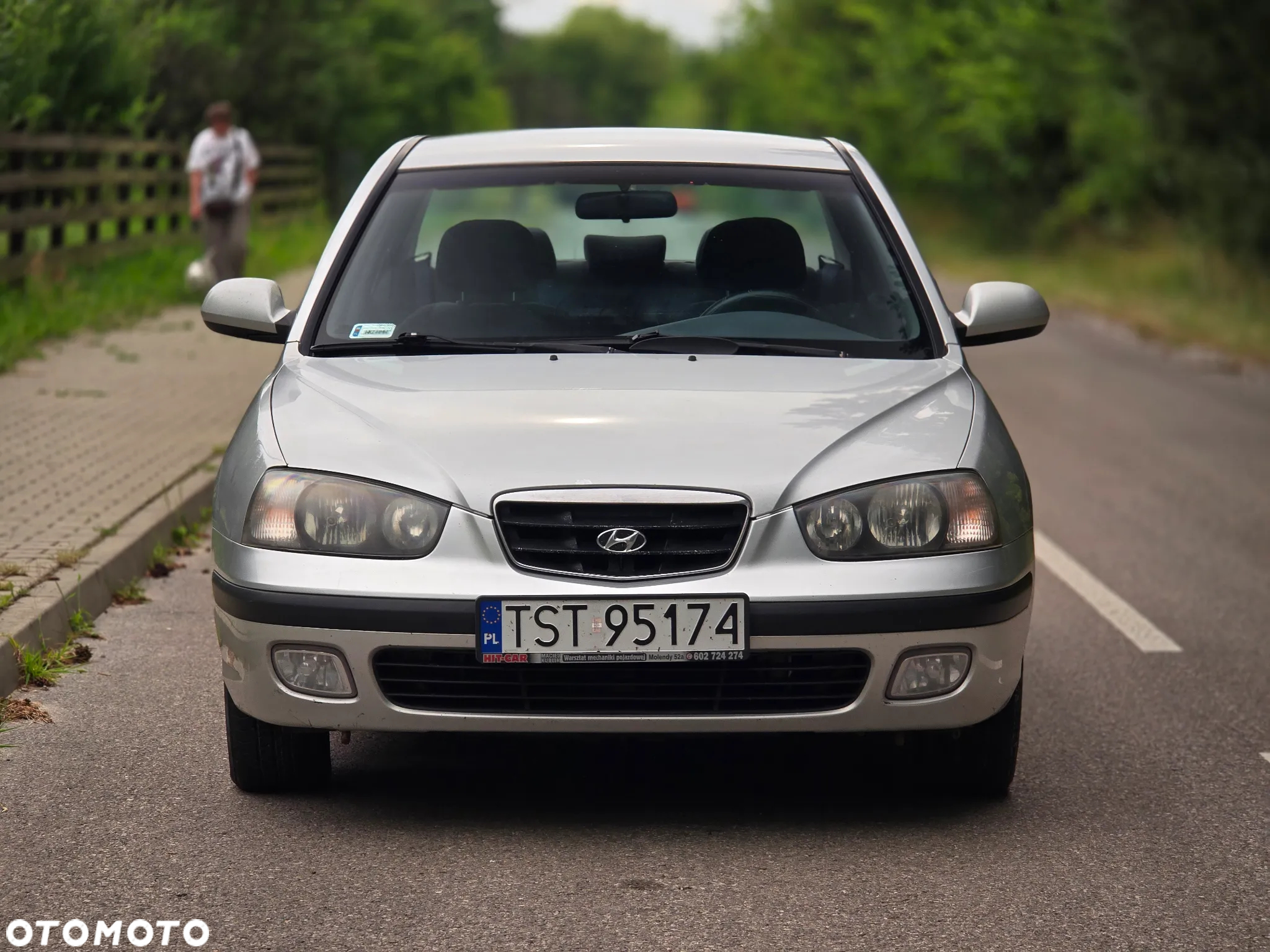 Hyundai Elantra 2.0 GLS - 10