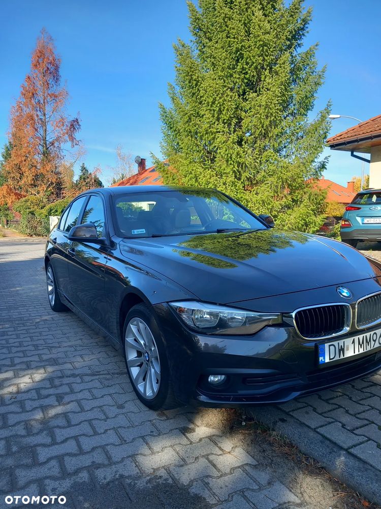 BMW Seria 3 316d - 3