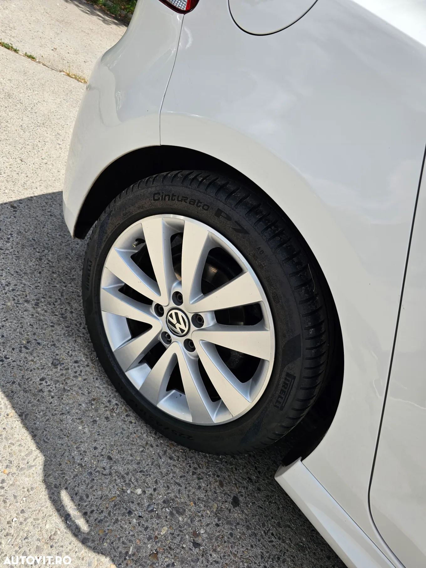 Volkswagen Golf - 31