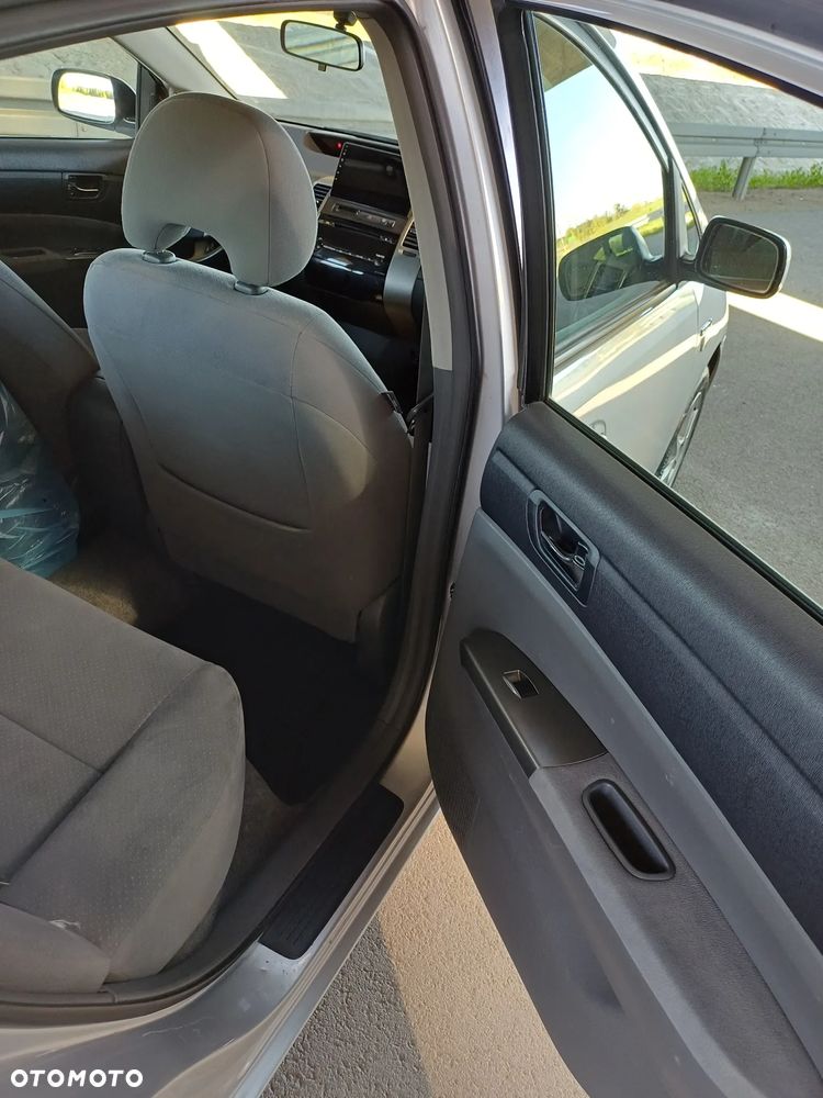 Toyota Prius 1.5 VVT-i Sol (nav) - 11