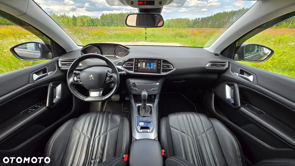 Peugeot 308 BlueHDi 150 Automatik Stop & Start Allure - 19