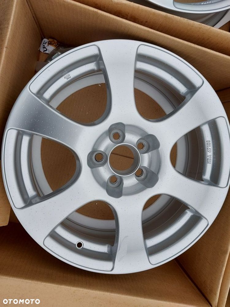 Nowe Alufelgi 17 cali 5x100 Volkswagen Audi Seat Skoda - 2