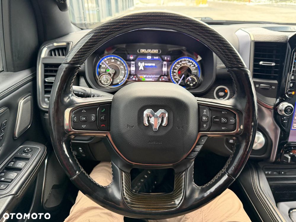 RAM 1500 Crew Cab Limited - 22