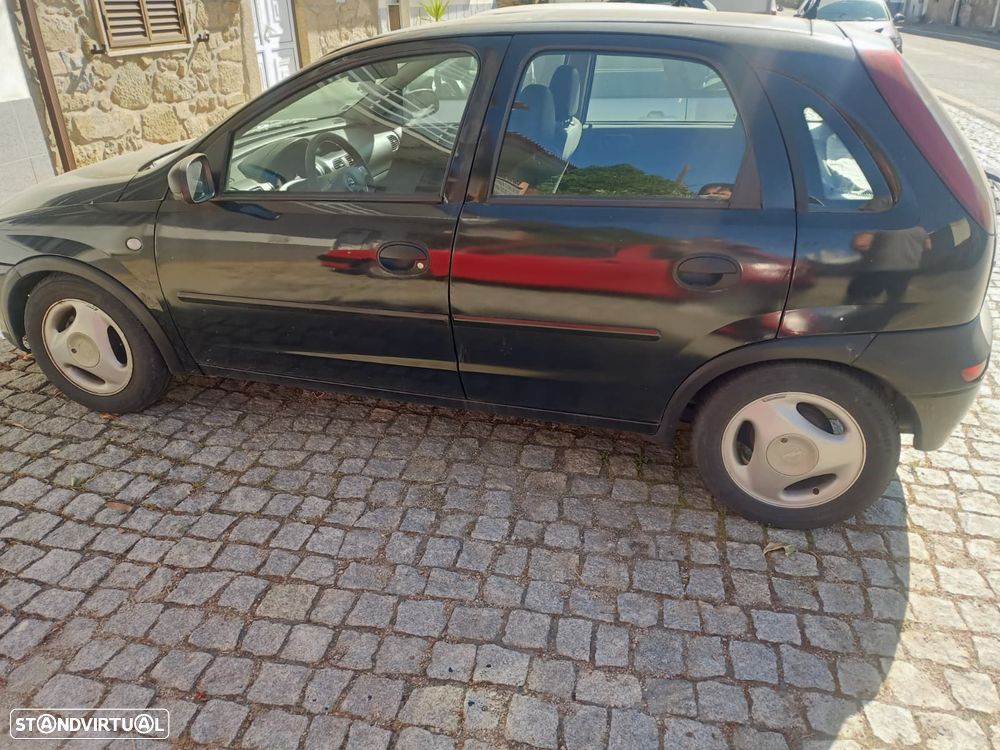 Opel Corsa - 3