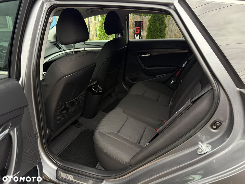 Hyundai i40 2.0 Premium - 17