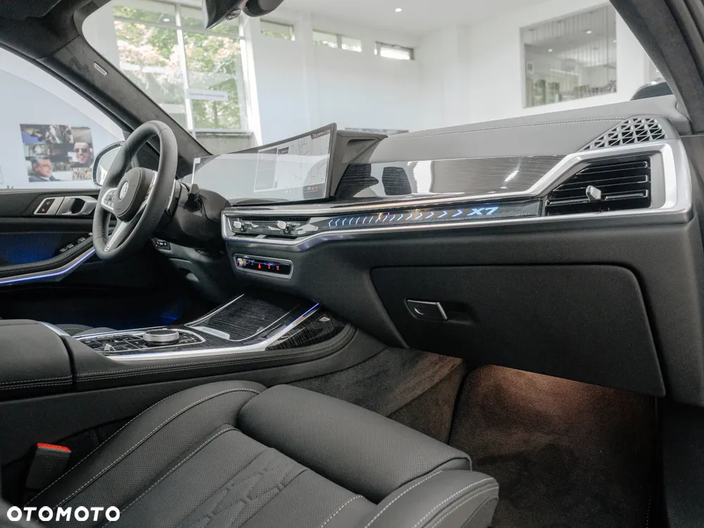 BMW X7 - 8