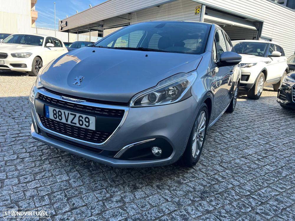 Peugeot 208 1.5 BlueHDi Signature - 10