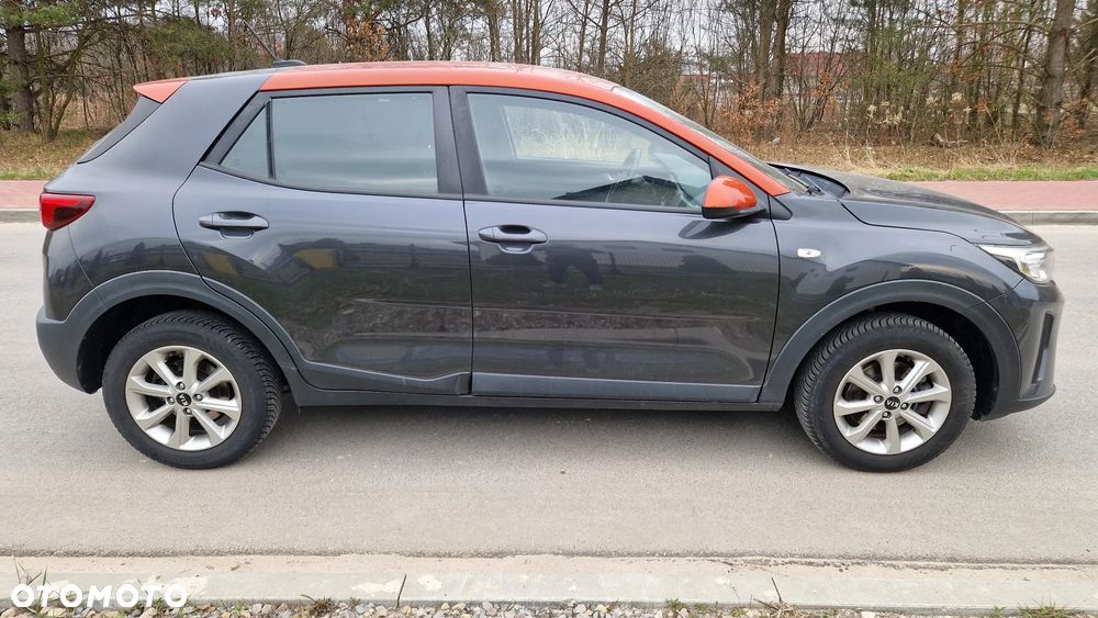 Kia Stonic 1.2 Dream-Team Edition - 11