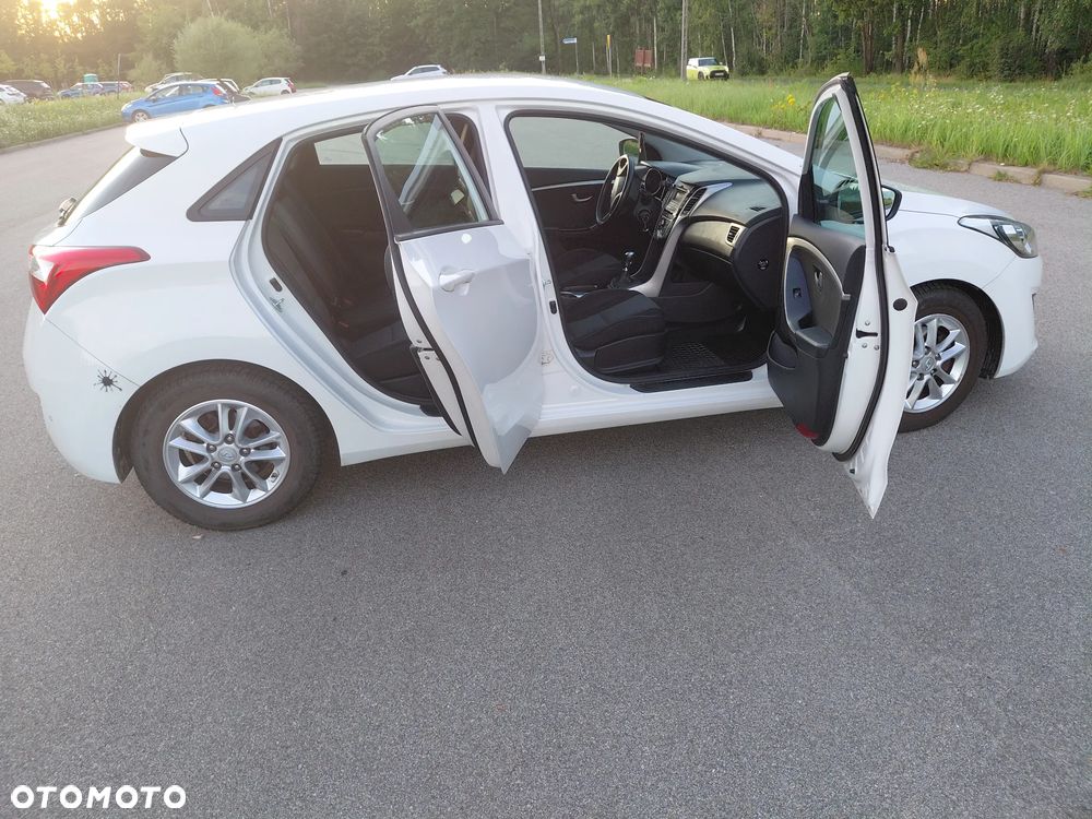 Hyundai i30 1.4 Classic - 8