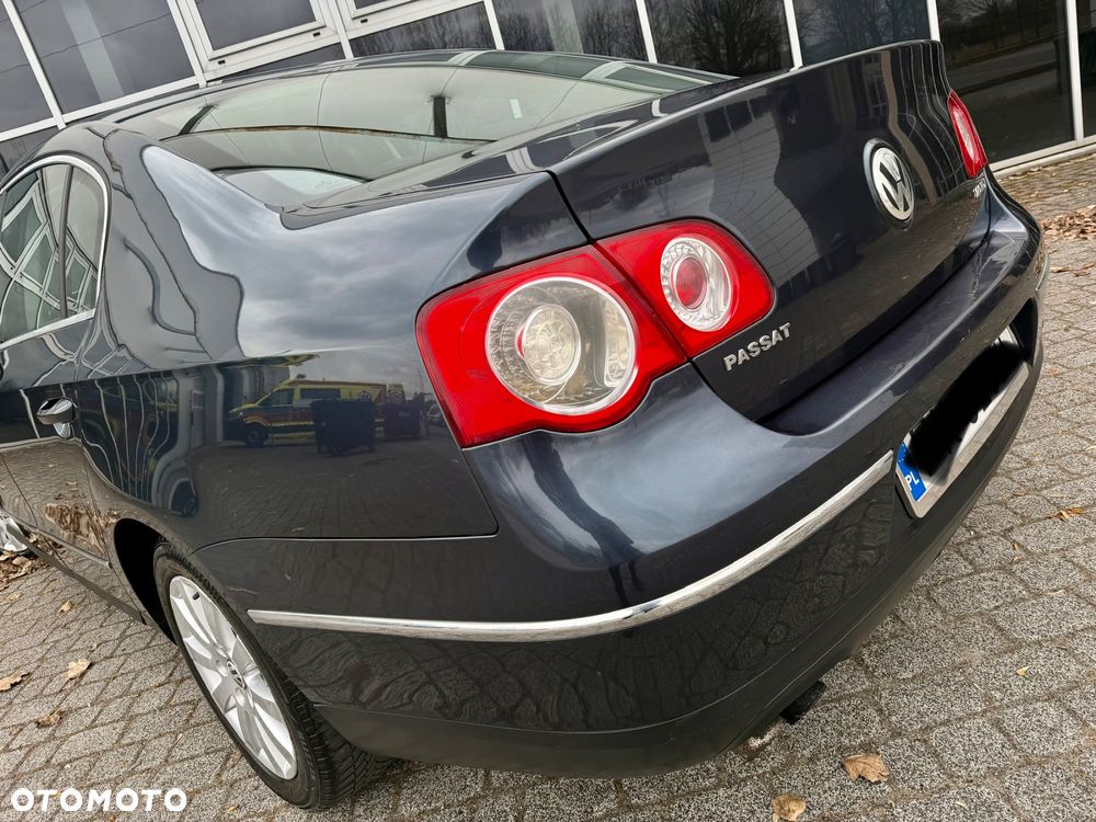 Volkswagen Passat - 26