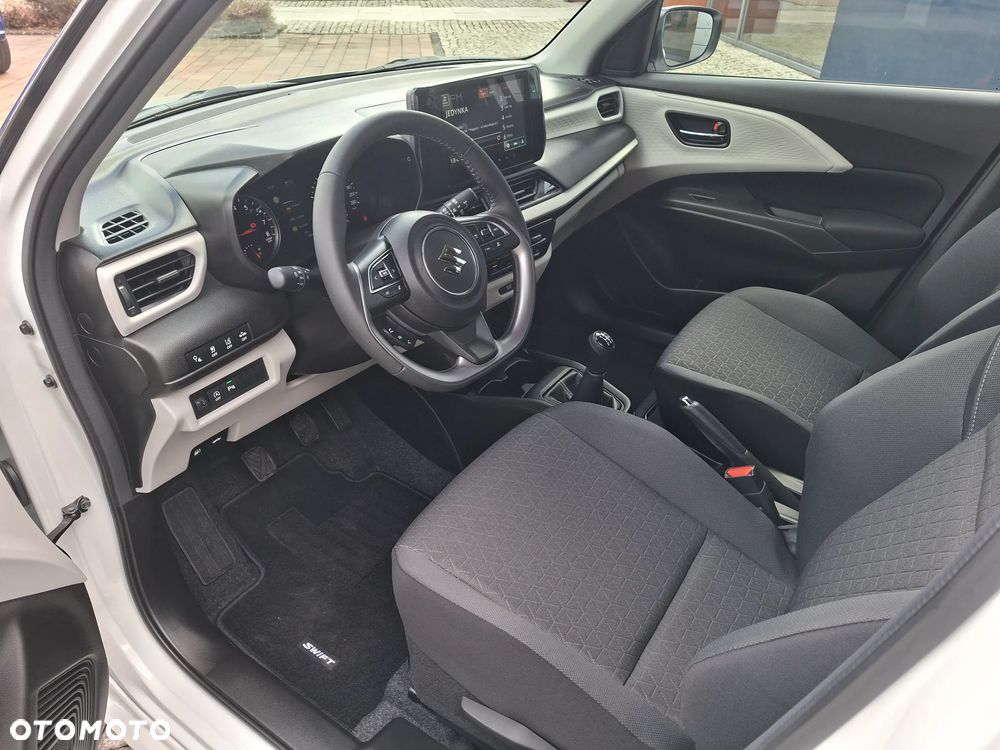 Suzuki Swift 1.2 Dualjet SHVS Premium Plus - 18