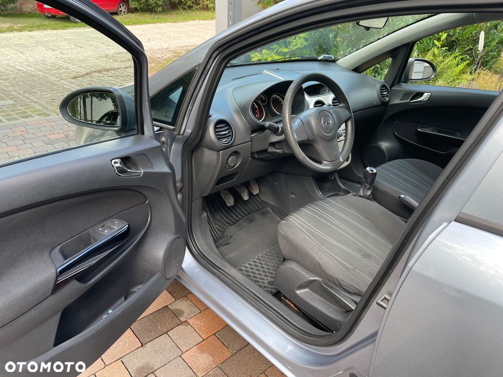 Opel Corsa - 6