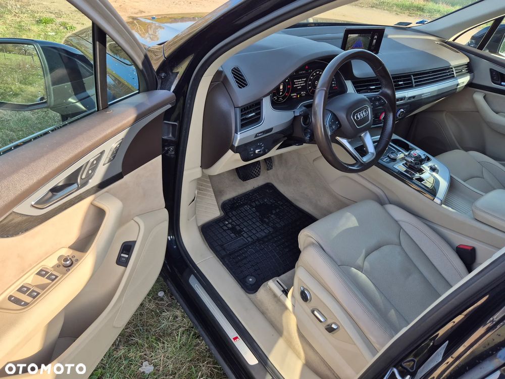 Audi Q7 50 TDI Quattro Tiptronic - 14