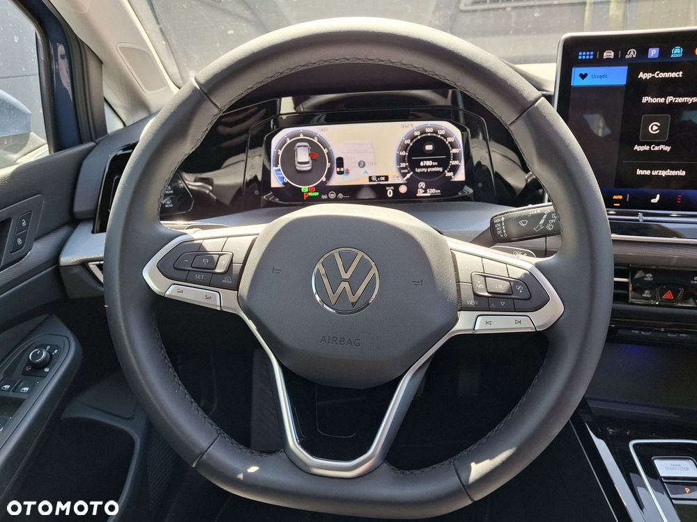 Volkswagen Golf - 20