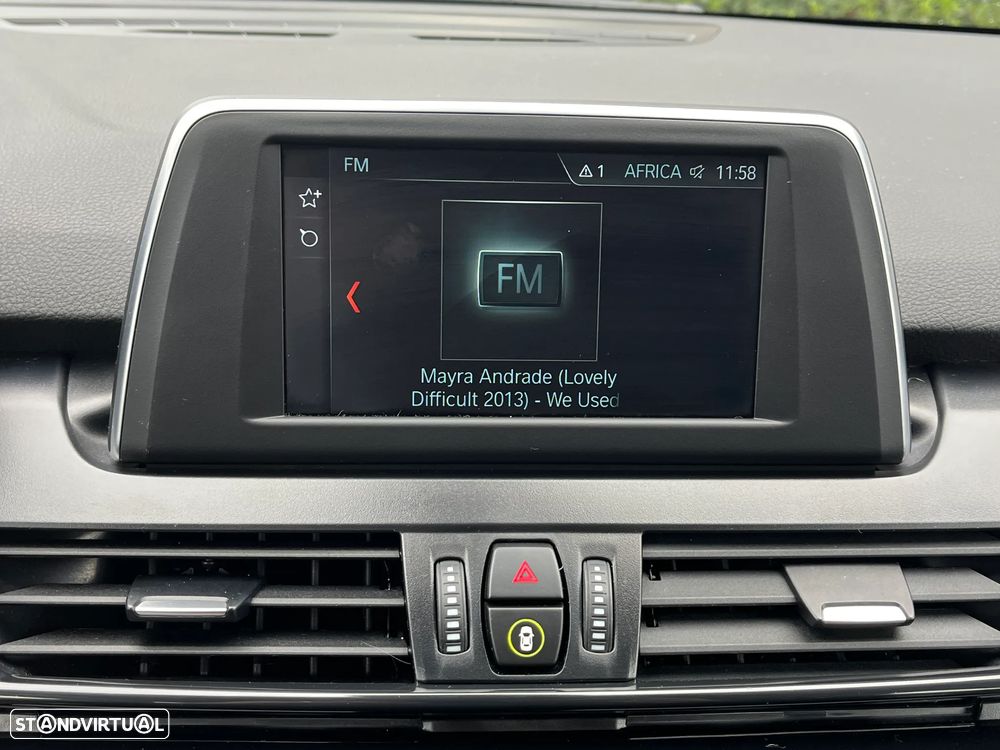 BMW 216 Gran Tourer d - 25