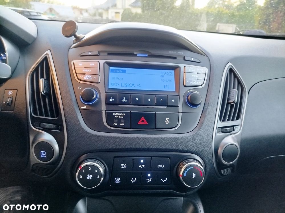 Hyundai ix35 1.6 2WD blue Trend - 17
